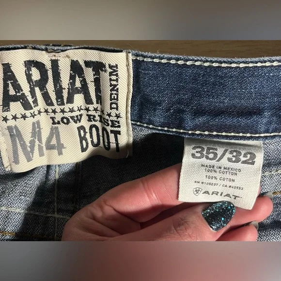 Ariat Men's Darkwash Lowrise M4 Jeans *LIKE NEW* - Picture 12 of 16